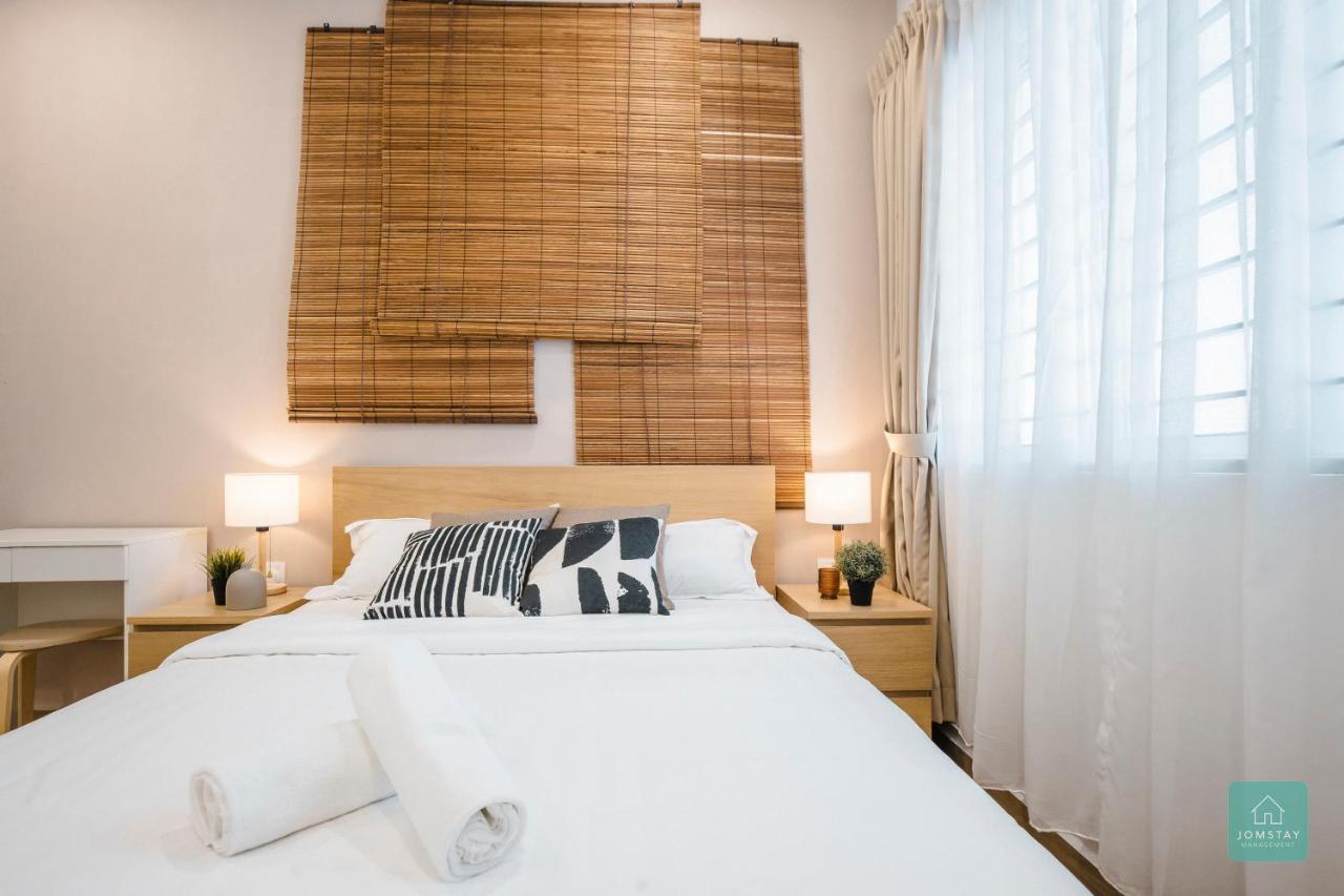 Jomstay Muji 19 & 7 Inn Ipoh Garden 8-10 Pax Exteriör bild